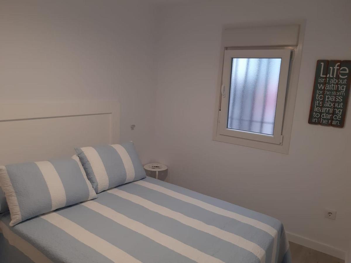 Apartamento Orleans Кадис Екстериор снимка