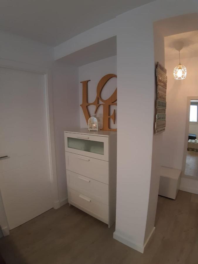 Apartamento Orleans Кадис Екстериор снимка